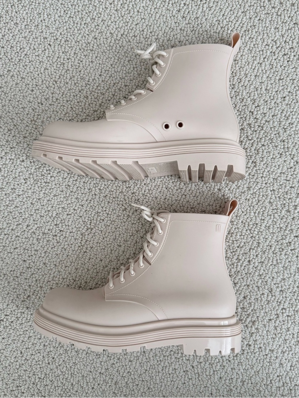 LAST CHANCE! Melissa Cortuno Boots - Picture 4 of 10